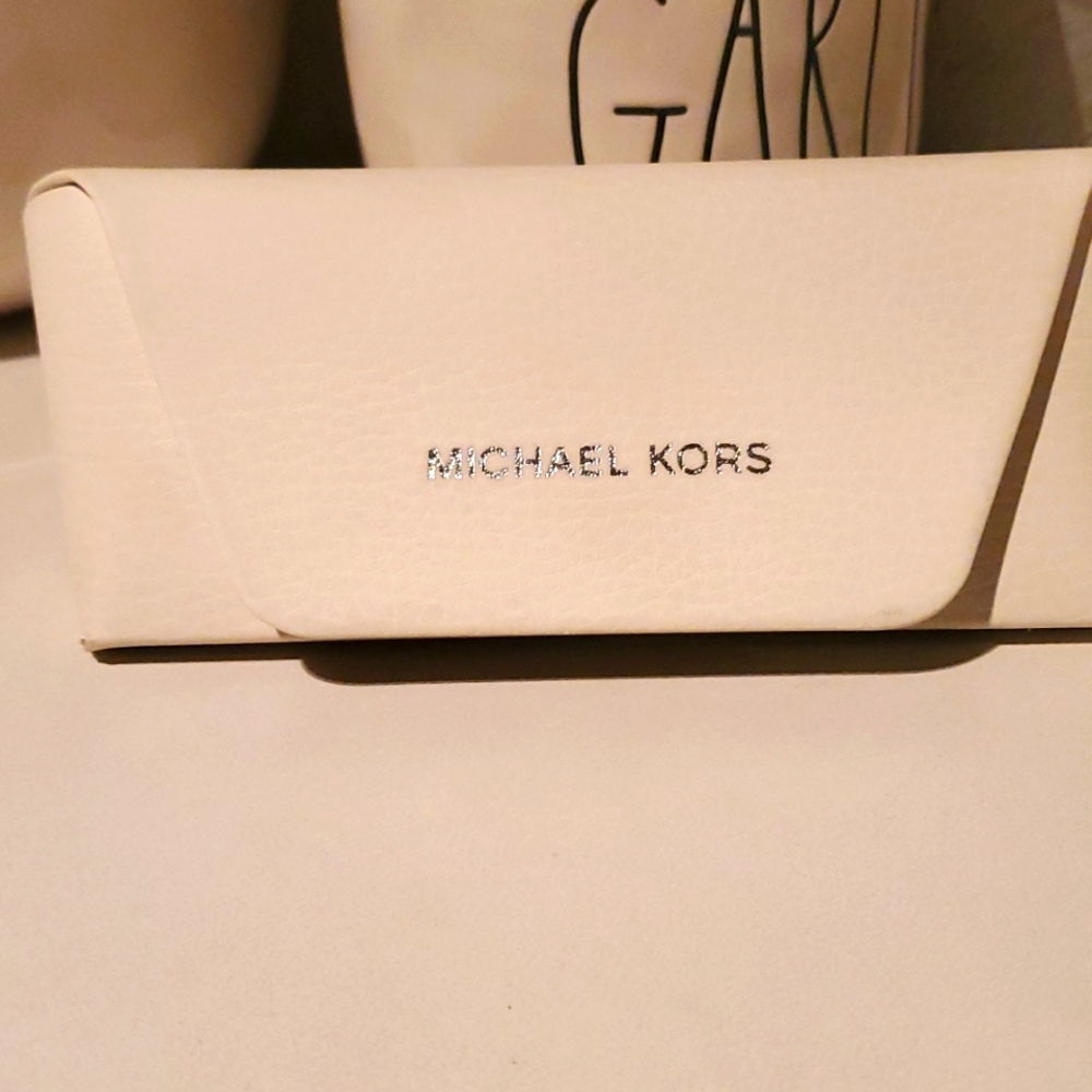 Michael Kohrs eyeglass case